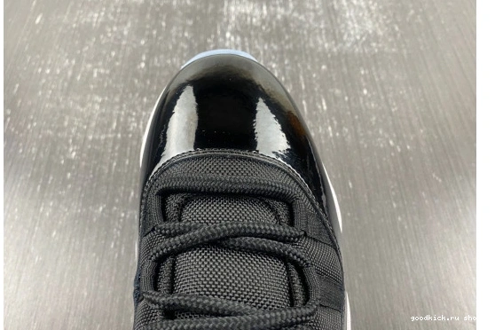  FV5104-004 Jam FV5104-004 RETRO Space JORDAN LOW 11 0510